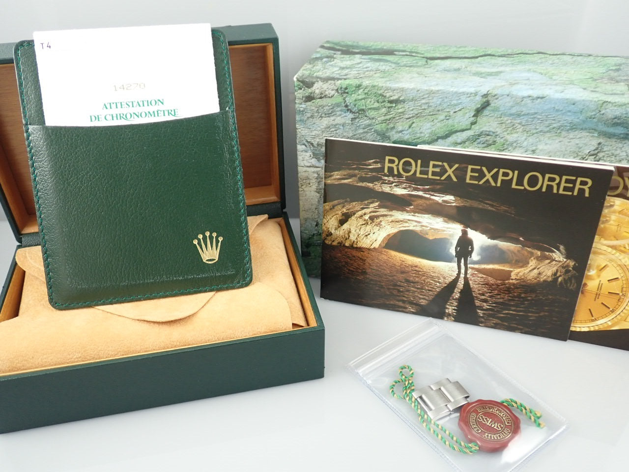 Rolex Explorer T serial number &lt;Warranty, box, etc.&gt;