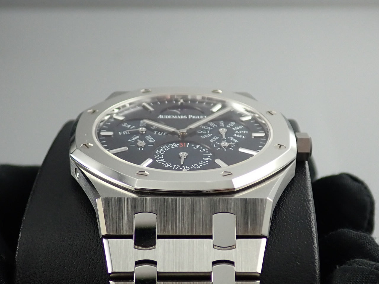 Audemars Piguet Royal Oak Perpetual Calendar Ultra Thin [Excellent Condition] &lt;Warranty, Box, etc.&gt;