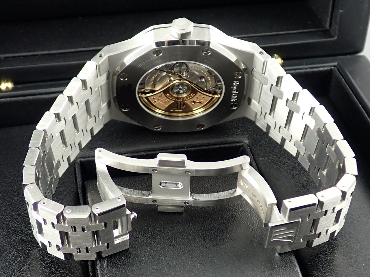 Audemars Piguet Royal Oak Automatic Black Dial &lt;Warranty, Box, etc.&gt;