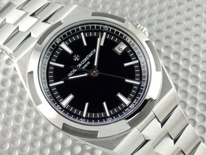 ヴァシュロンコンスタンタン オーヴァーシーズ Ref.4500V/110A-B483 ブラック文字盤 中古 overseas-19