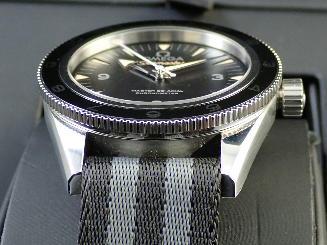 Seamaster 300 Spectre Limited Edition Ref.233.32.41.21.01.001 (ID