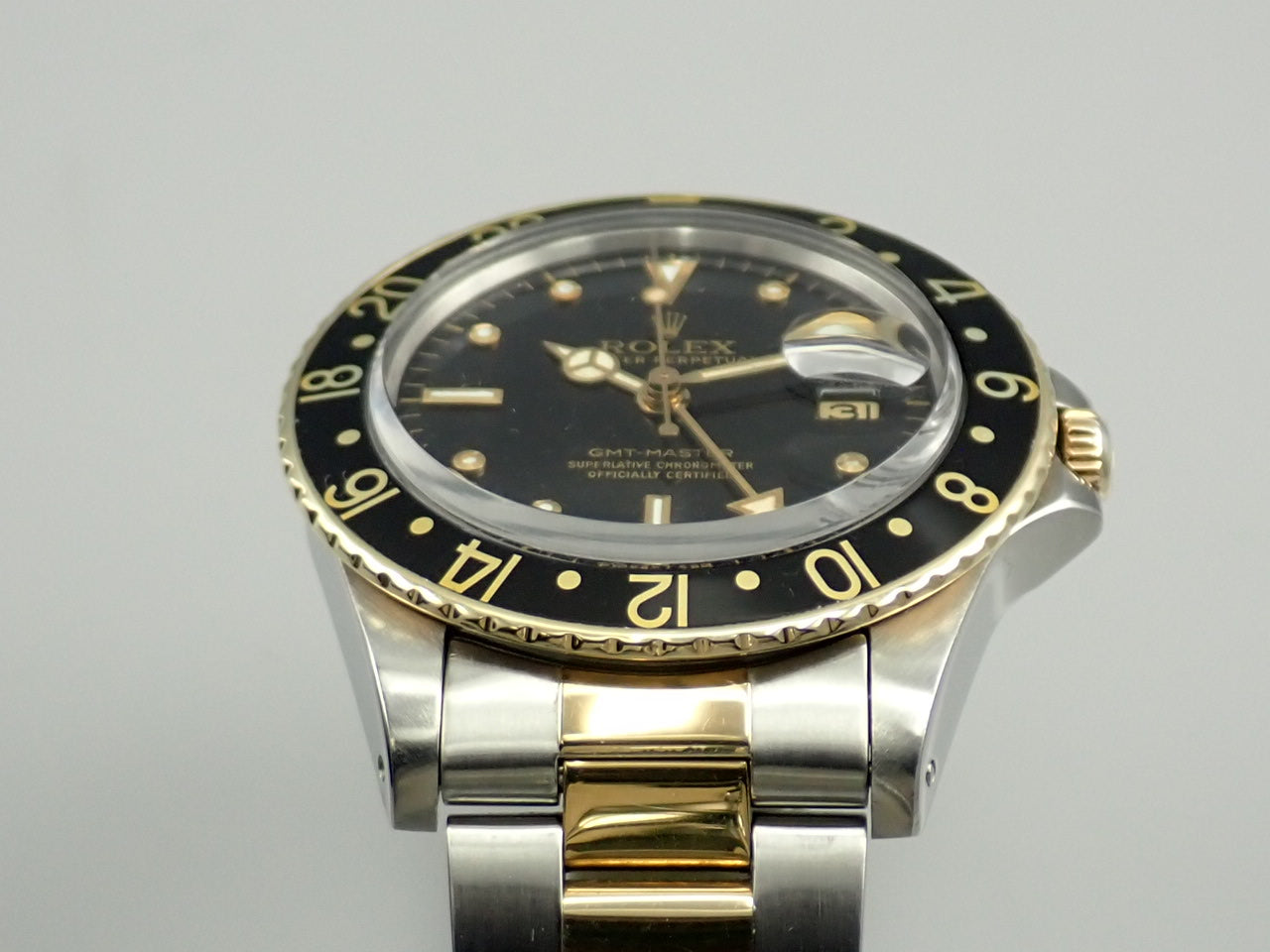 Rolex GMT Master Two-tone Black Bezel Barnacle Dial &lt;Box&gt;