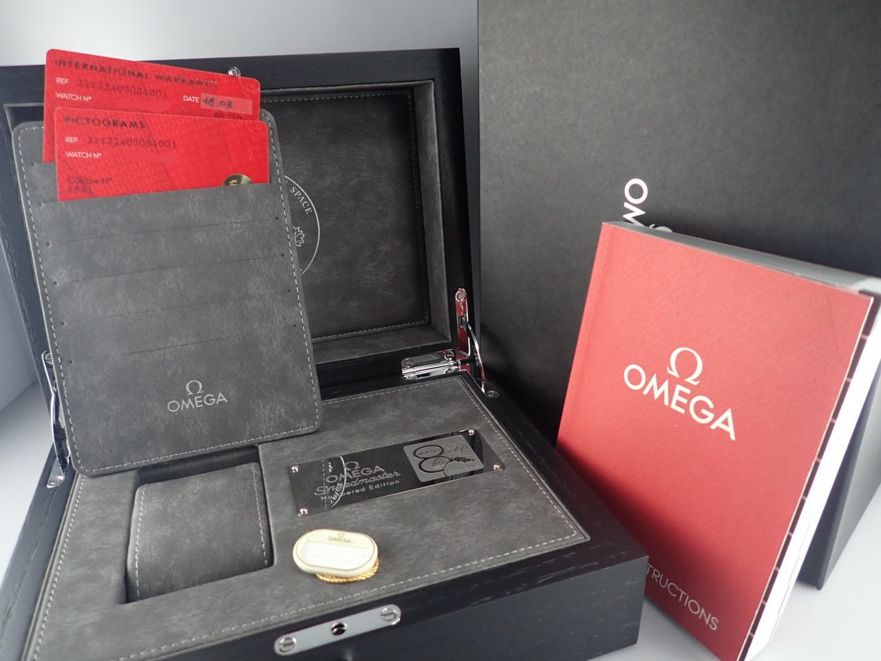 Omega Speedmaster First Omega in Space &lt;Warranty, Box, etc.&gt;