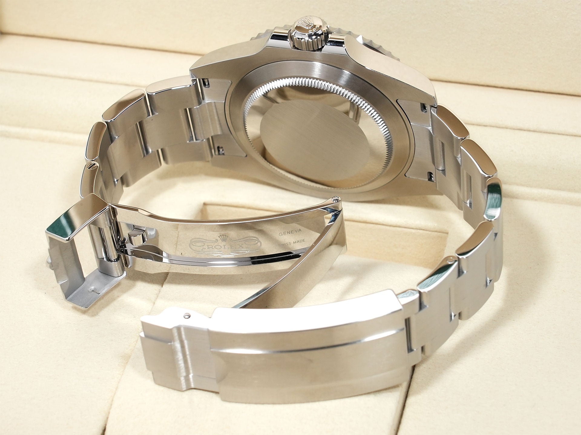 Rolex Submariner Date Ref.126610LN Stainless Steel Black Dial Unused aaaksk5n