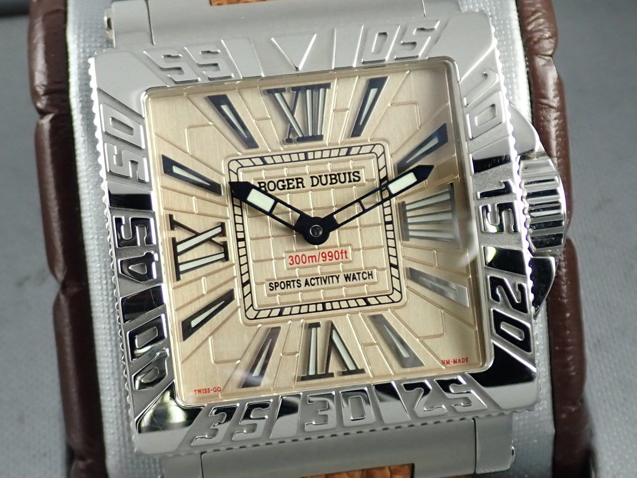 ロジェデュブイ ROGER DUBUIS 空箱 時計ケース BOX - メルカリ