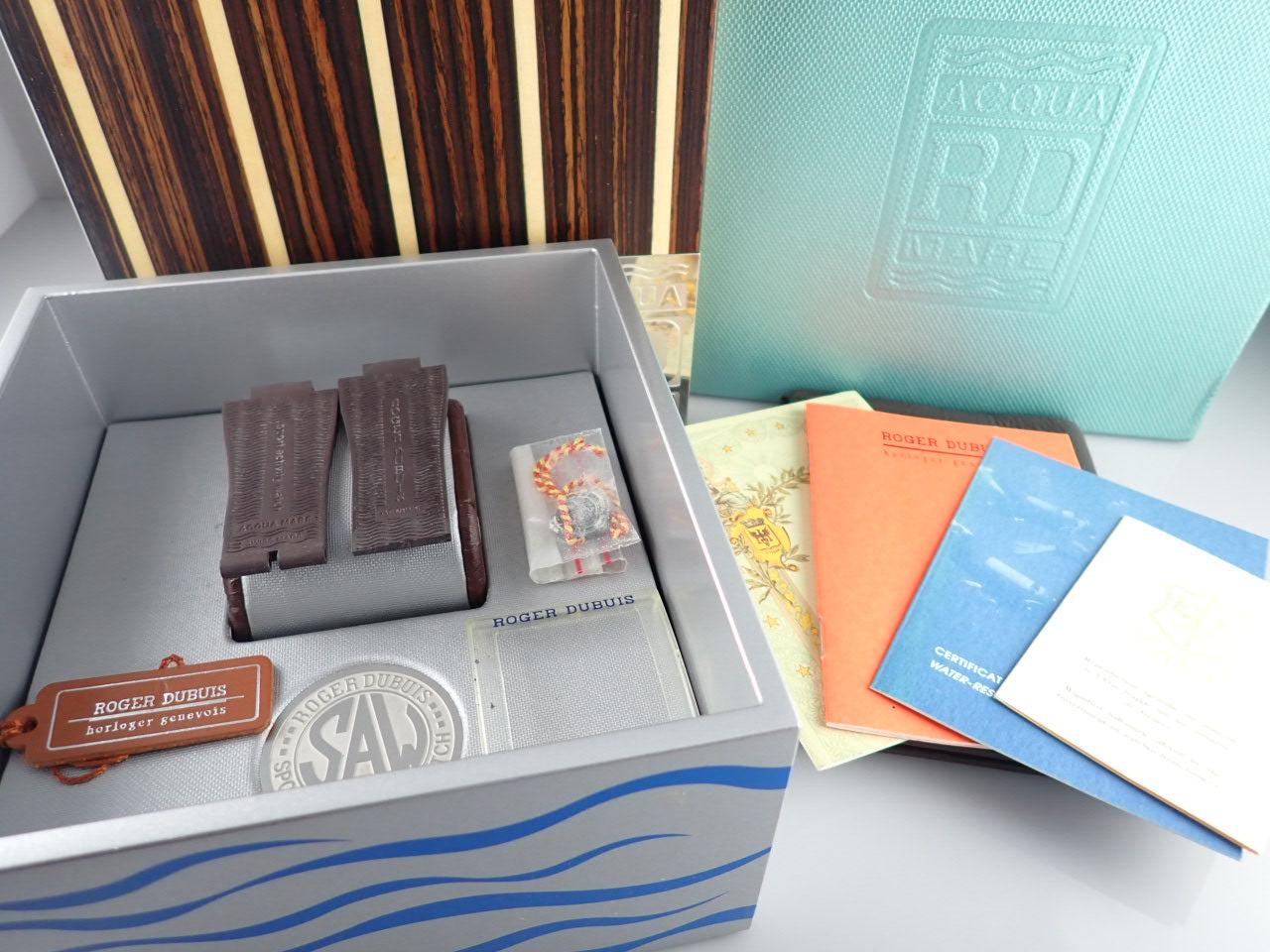 Roger Dubuis Aquamare <Warranty, Box, etc.> ｜高級