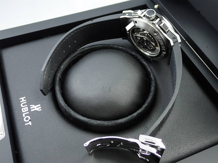ウブロ ビッグバン アエロバン Ref.311.SX.1170.GR ブラック文字盤 中古 XJYSRFCC