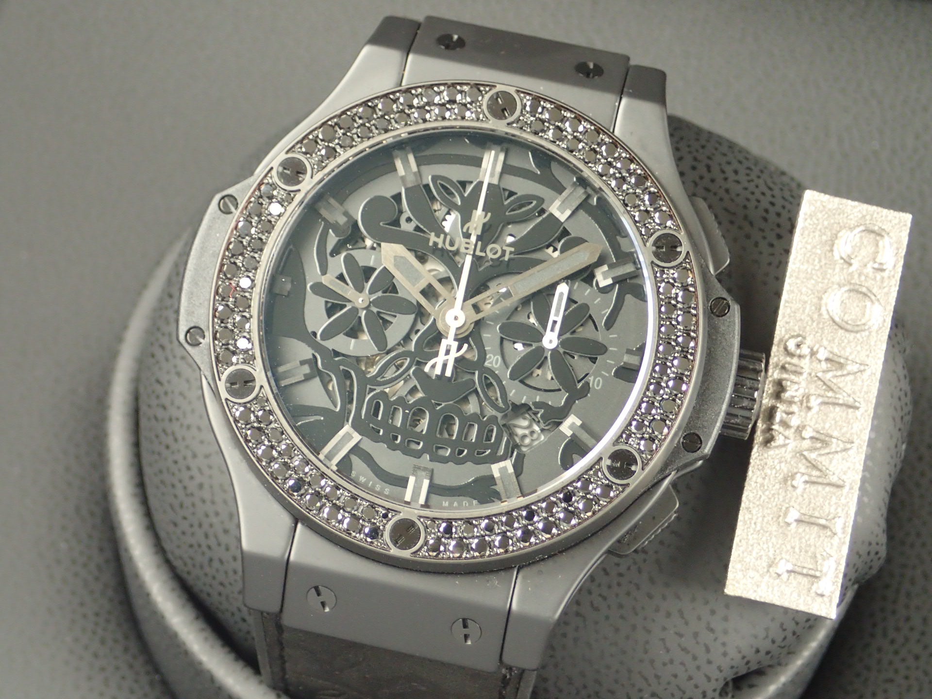 Hublot Aero Bang Sugar Skull Ref.311.CI.1110.VR.1100.FDK16