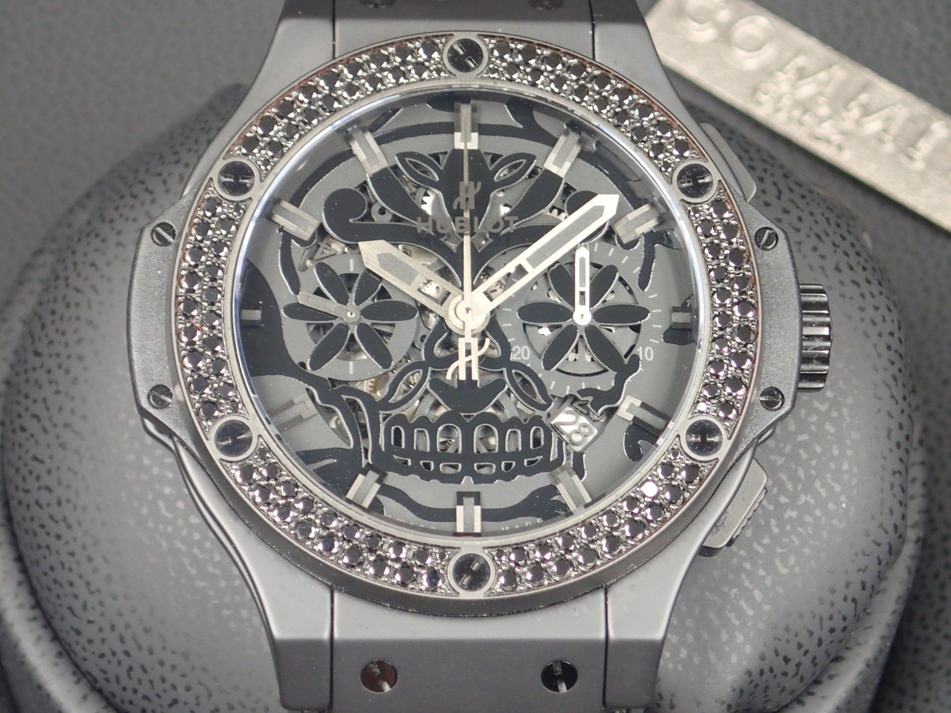 Hublot Aero Bang Sugar Skull Ref.311.CI.1110.VR.1100.FDK16