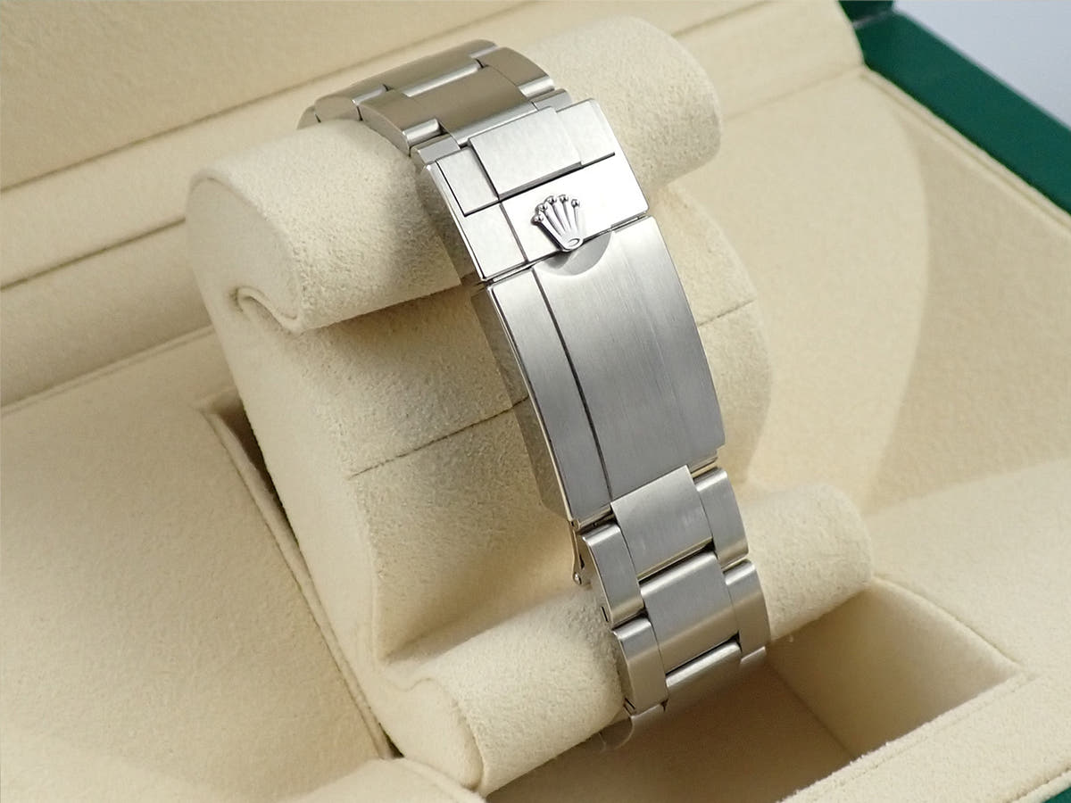 ロレックス エアキング Ref.126900 ブラック文字盤 美品 KP8LA92A