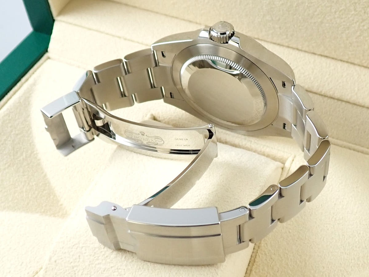 ロレックス エアキング Ref.126900 ブラック文字盤 極美品 K25YA37S