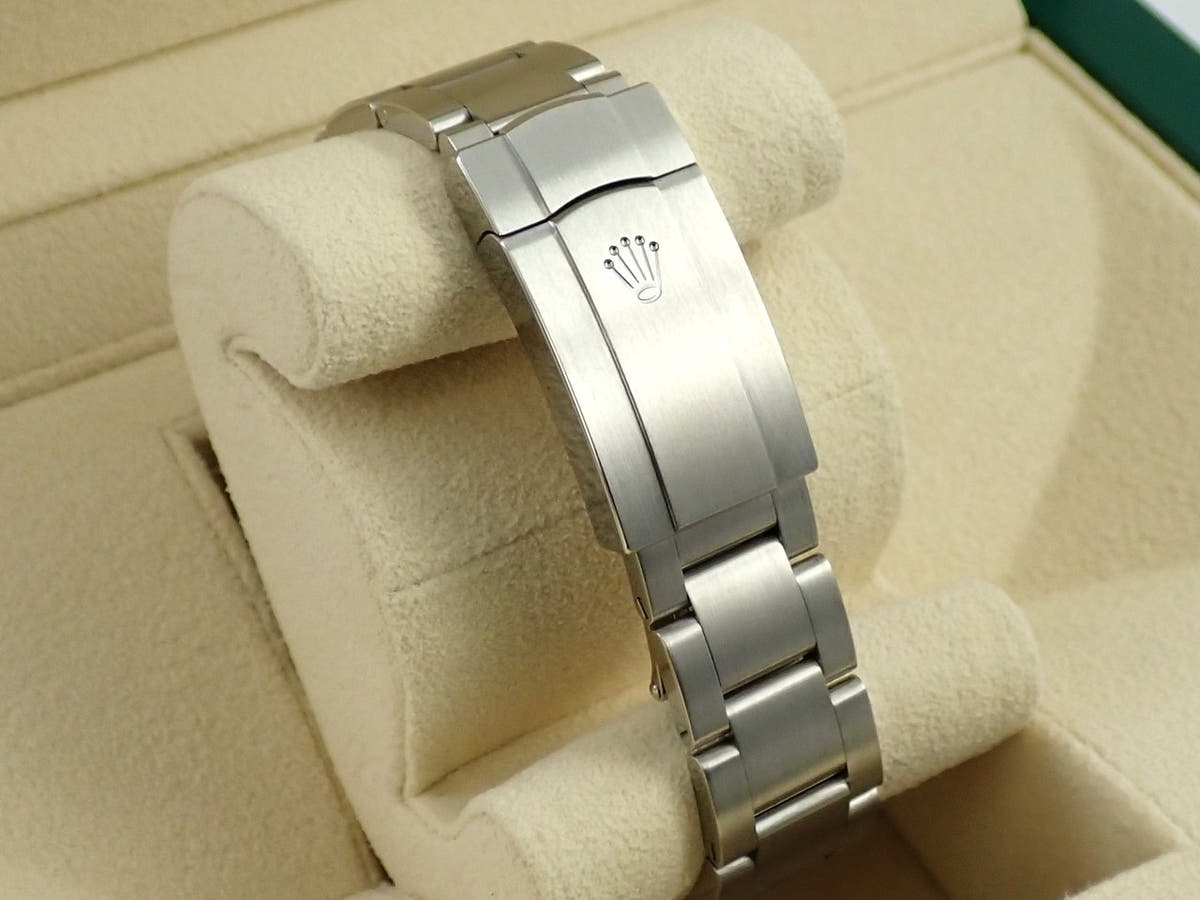 ロレックス エアキング Ref.116900 ブラック文字盤 未使用 MTRT3674