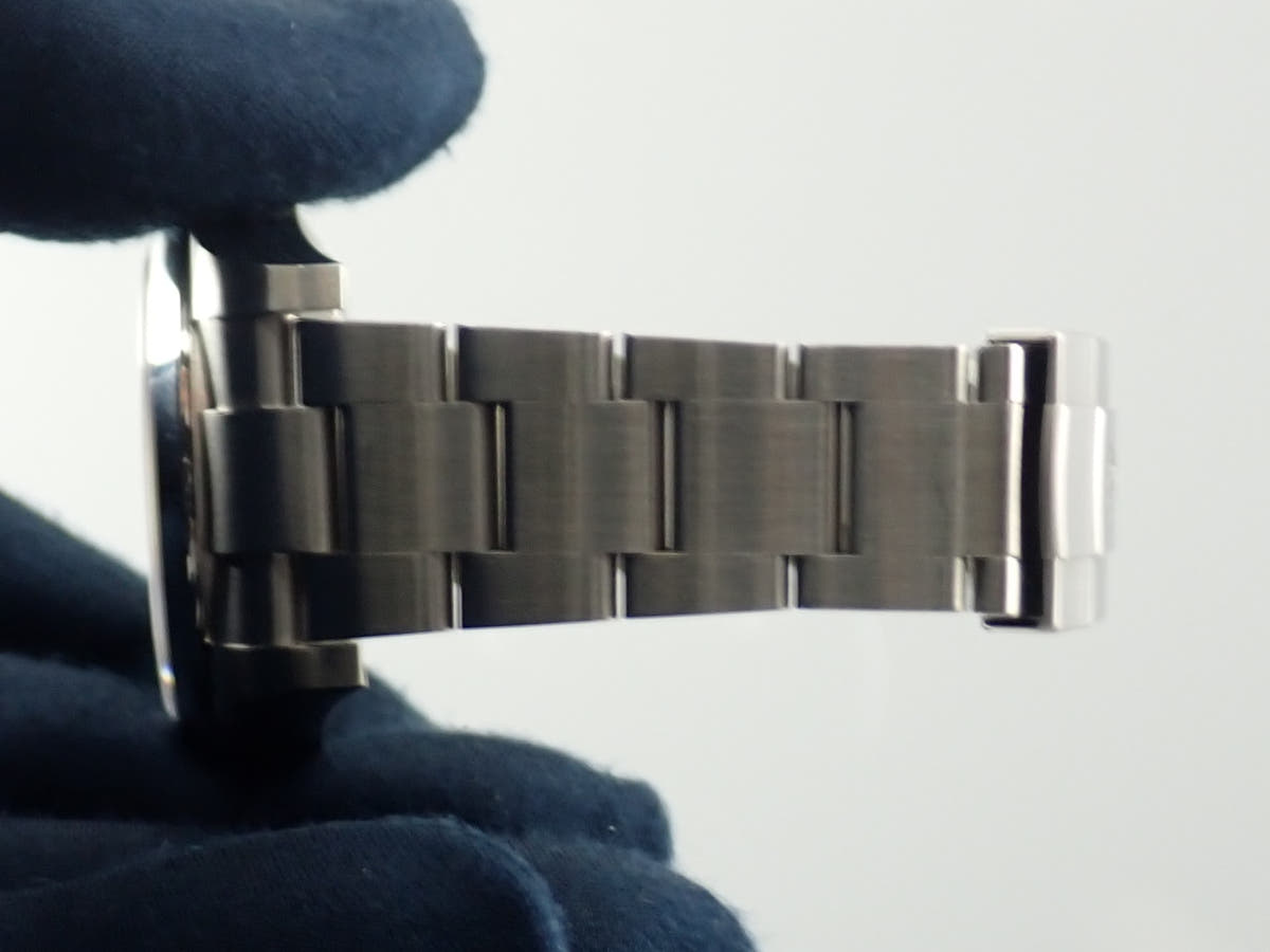 ロレックス エアキング Ref.116900 ブラック文字盤 中古 42SUZAAT