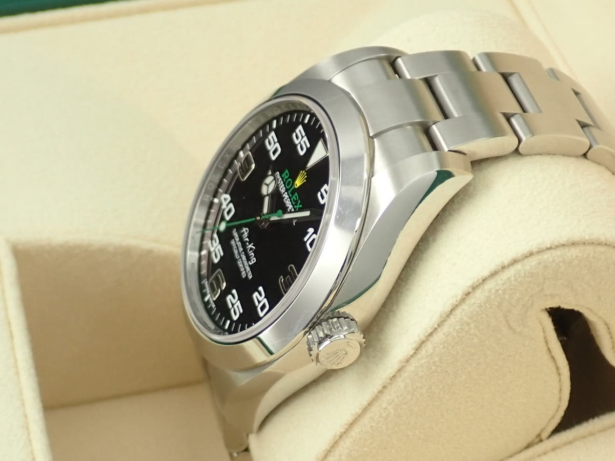 ロレックス エアキング Ref.116900 ブラック文字盤 中古 42SUZAAT