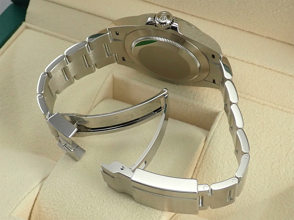 ロレックス エアキング Ref.126900 ブラック文字盤 未使用 M8RC6V5W