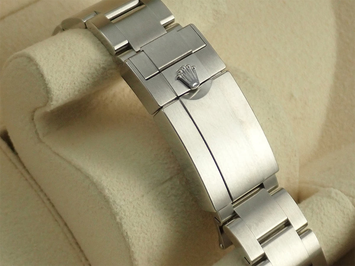 ロレックス エアキング Ref.126900 ブラック文字盤 未使用 M8RC6V5W