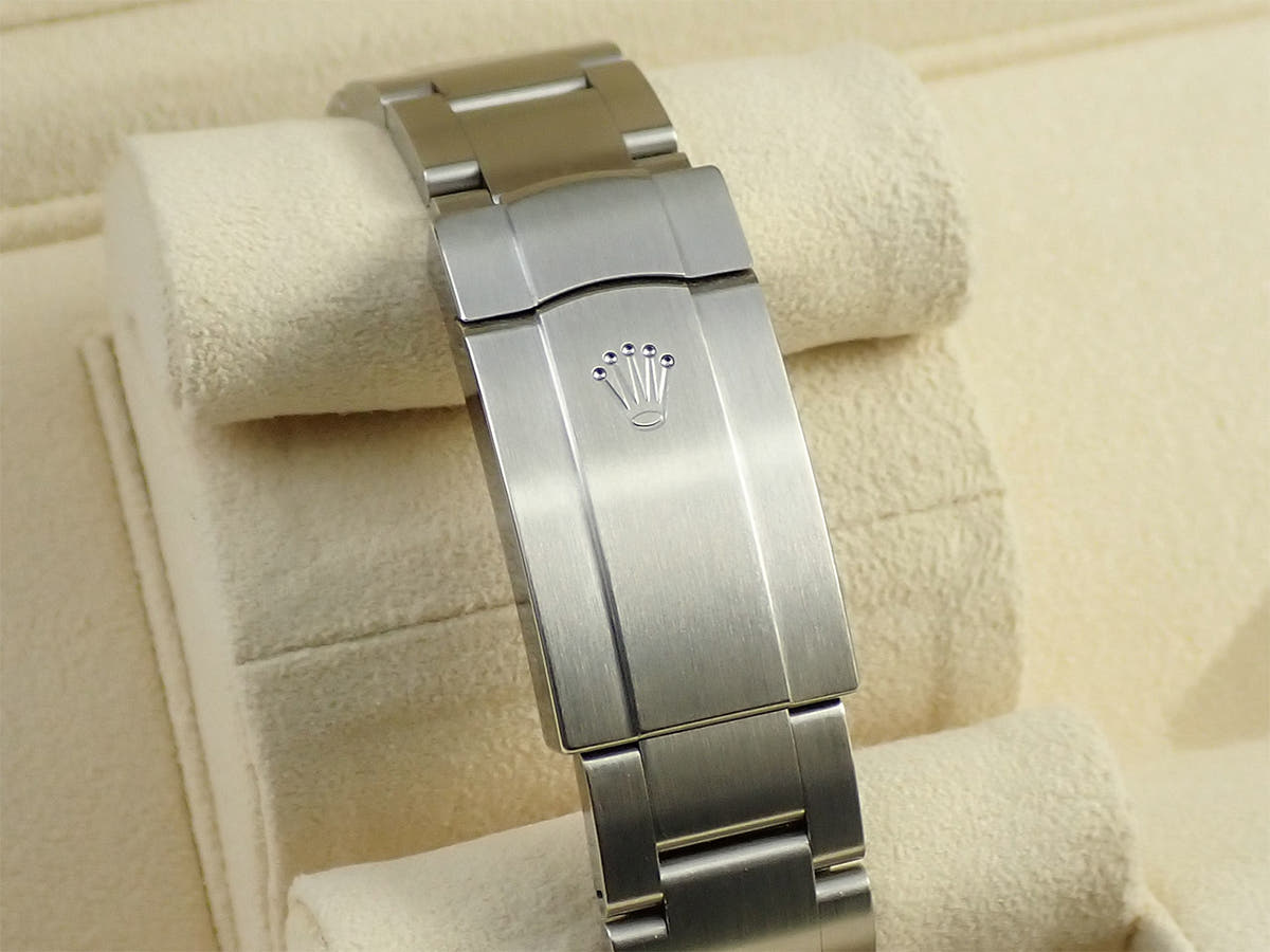 ロレックス エアキング Ref.116900 ブラック文字盤 中古 U07U7405