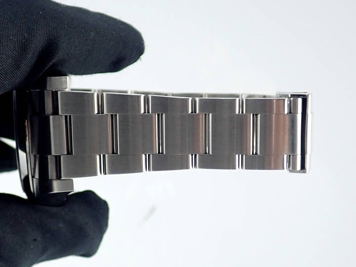 ロレックス エアキング Ref.116900 ブラック文字盤 中古 airking-35