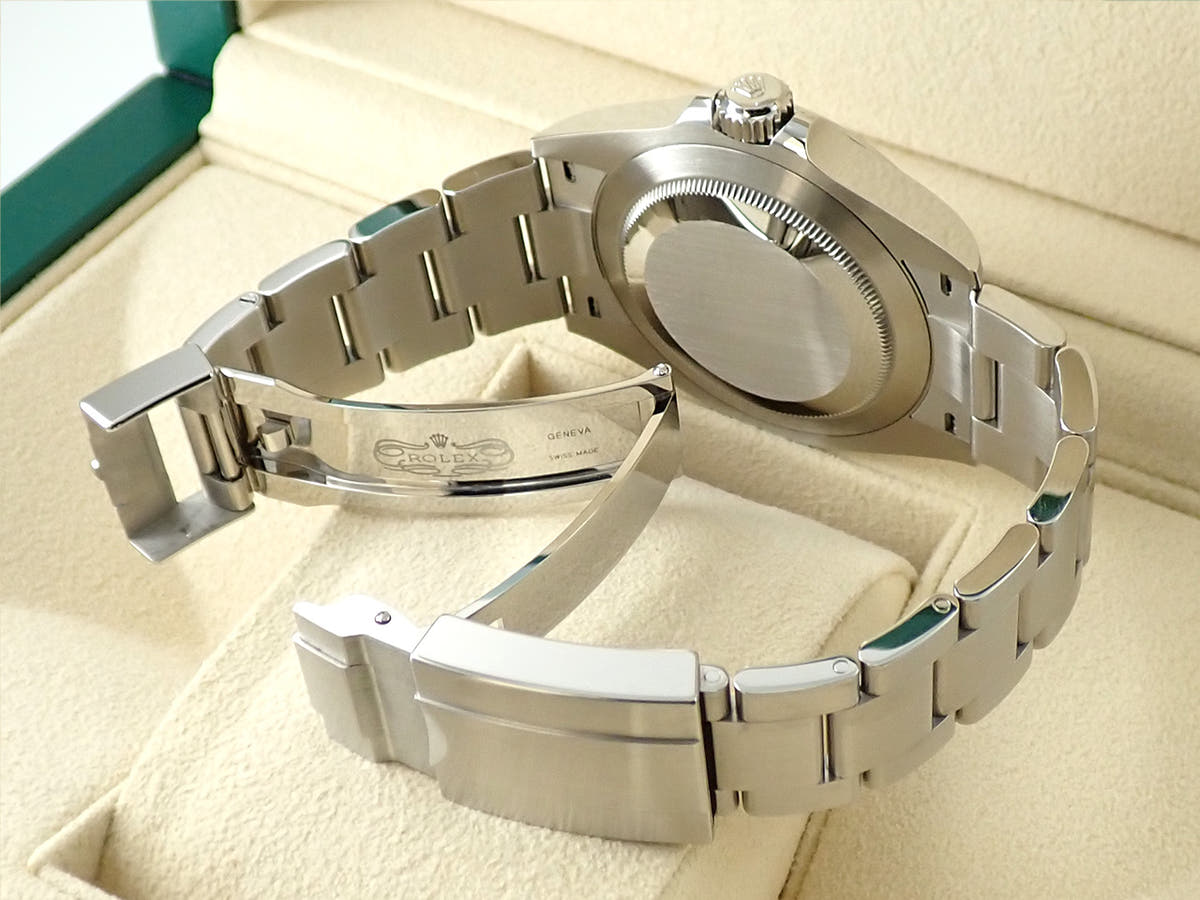 ロレックス エアキング Ref.126900 ブラック文字盤 美品 2P82H6A2