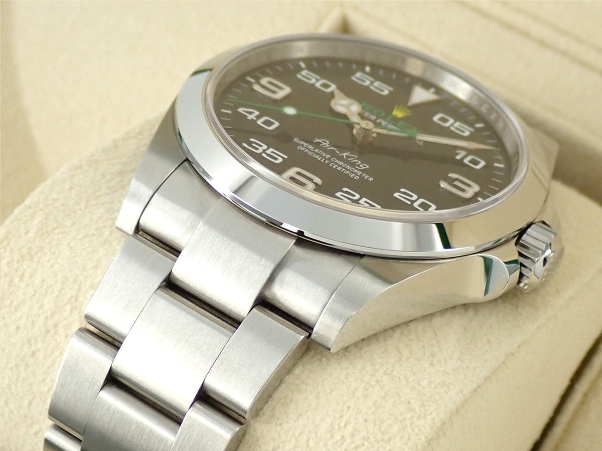 ロレックス エアキング Ref.126900 ブラック文字盤 美品 2P82H6A2