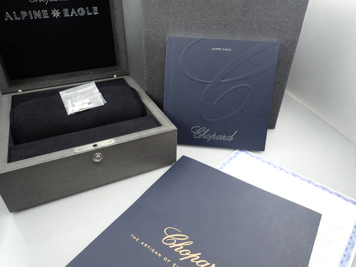 ショパール アルパインイーグル スモール Ref.298601-3001 ブルー文字盤 美品 603KMCHK