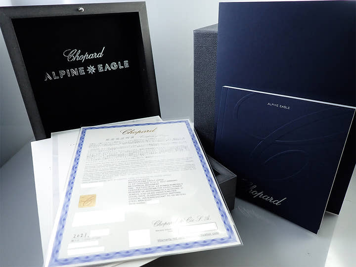 ショパール アルパイン イーグル 41 Ref.298600-3001 ブルー文字盤 中古 8RMKFRRY
