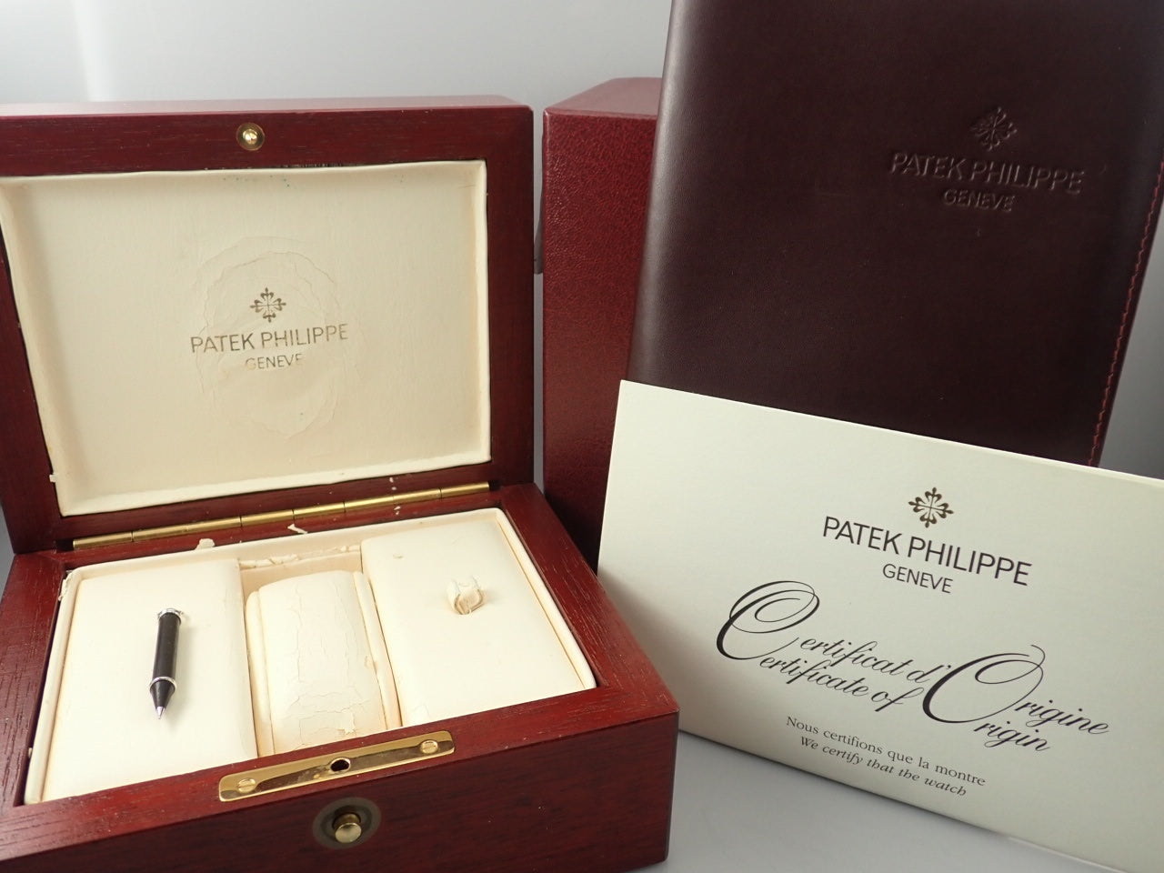 Patek Philippe Annual Calendar &lt;Warranty Box and Others&gt;