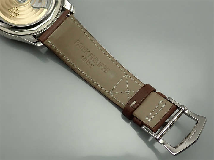 パテックフィリップ アニュアルカレンダー クロノグラフ Ref.5960/01G-001 ホワイトゴールド ブルー文字盤