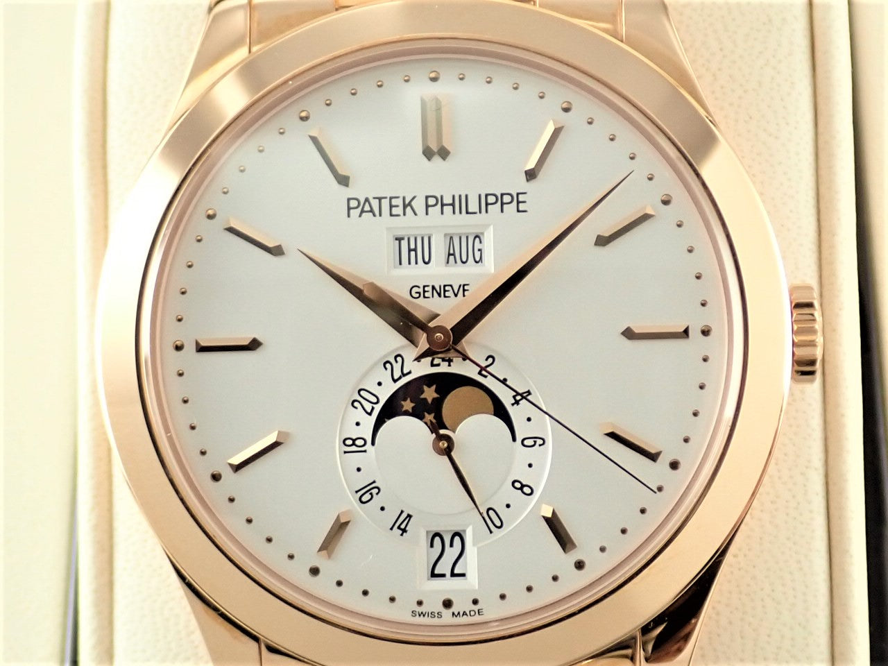 Patek Philippe Annual Calendar &lt;&lt;Warranty, Box, etc.&gt;&gt;