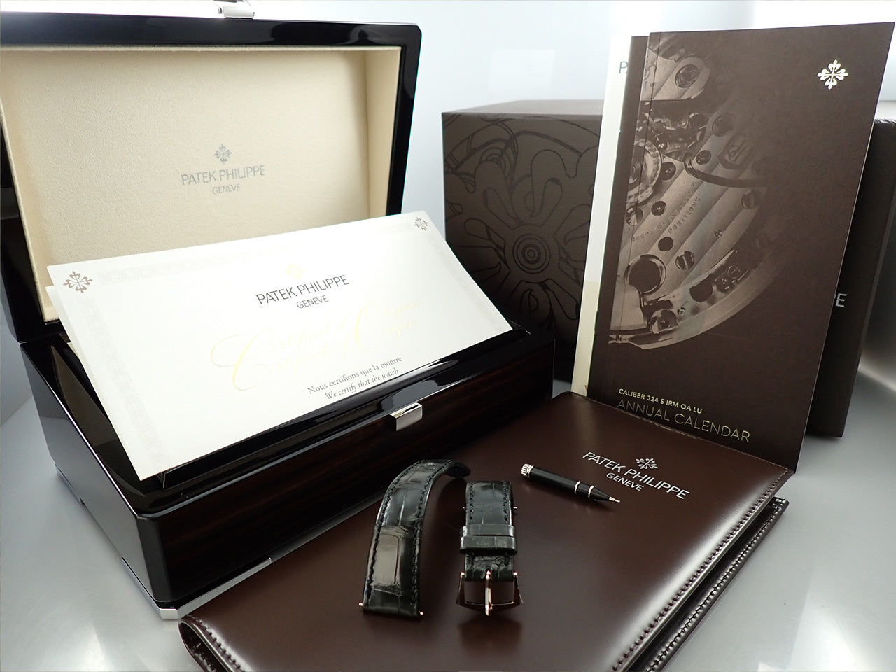 Patek Philippe Annual Calendar Moon Phase &lt;Warranty, Box, etc.&gt;