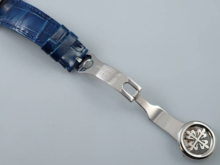 Patek Philippe Annual Calendar Ref. 5205G-013 White Gold Blue-Black Gradated Dial