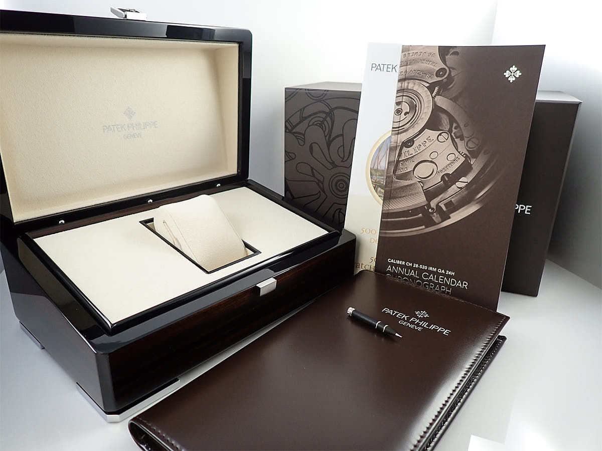 パテックフィリップ アニュアルカレンダー クロノグラフ Ref.5961P-001 マット・ブルー・オパーリン文字盤 美品 2RKCHMA1