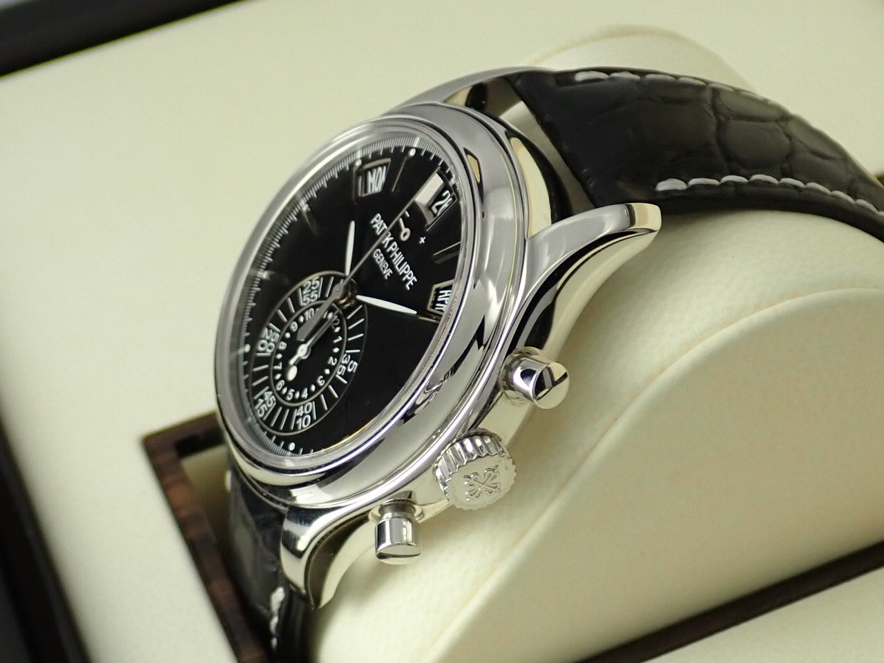 Patek Philippe Annual Calendar Chronograph &lt;Warranty, Box, etc.&gt;