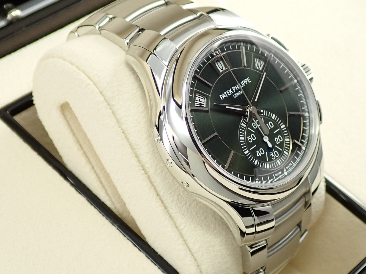 Patek Philippe Annual Calendar Chronograph &lt;Warranty, Box, etc.&gt;