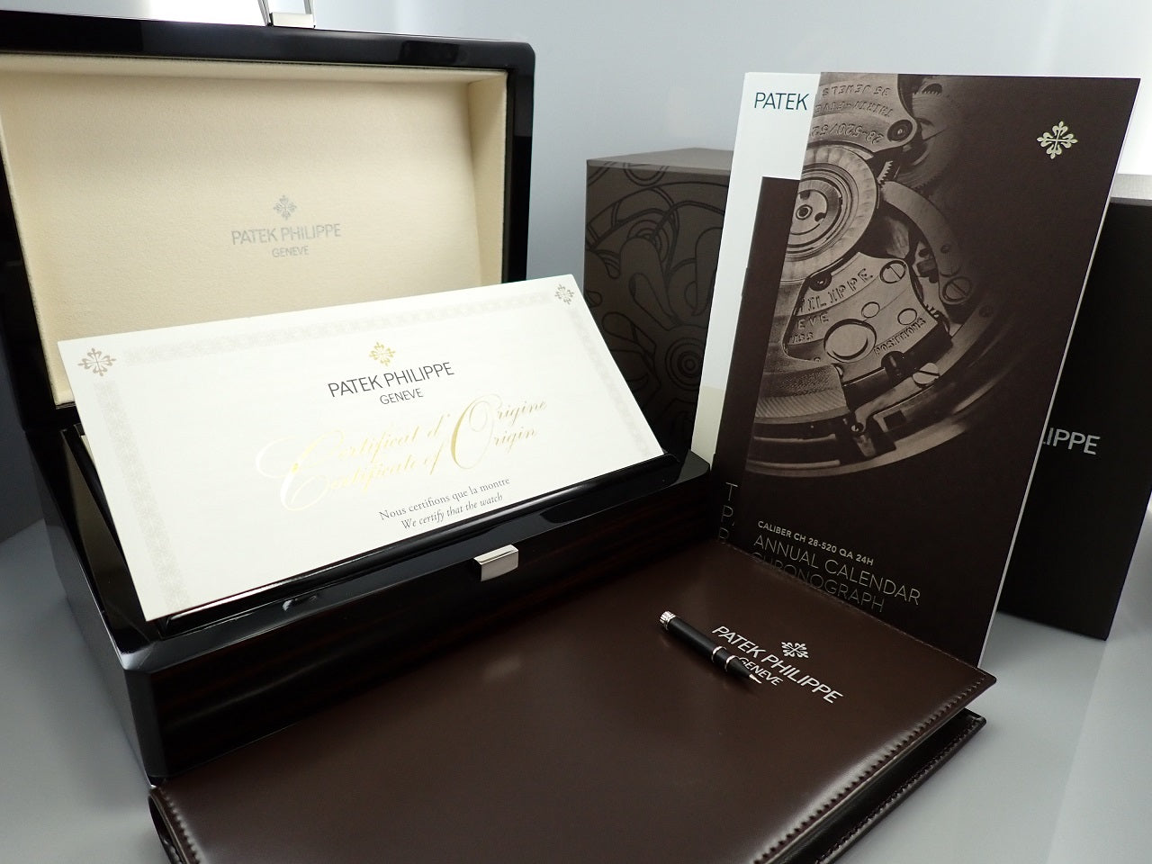 Patek Philippe Annual Calendar Chronograph &lt;Warranty, Box, etc.&gt;