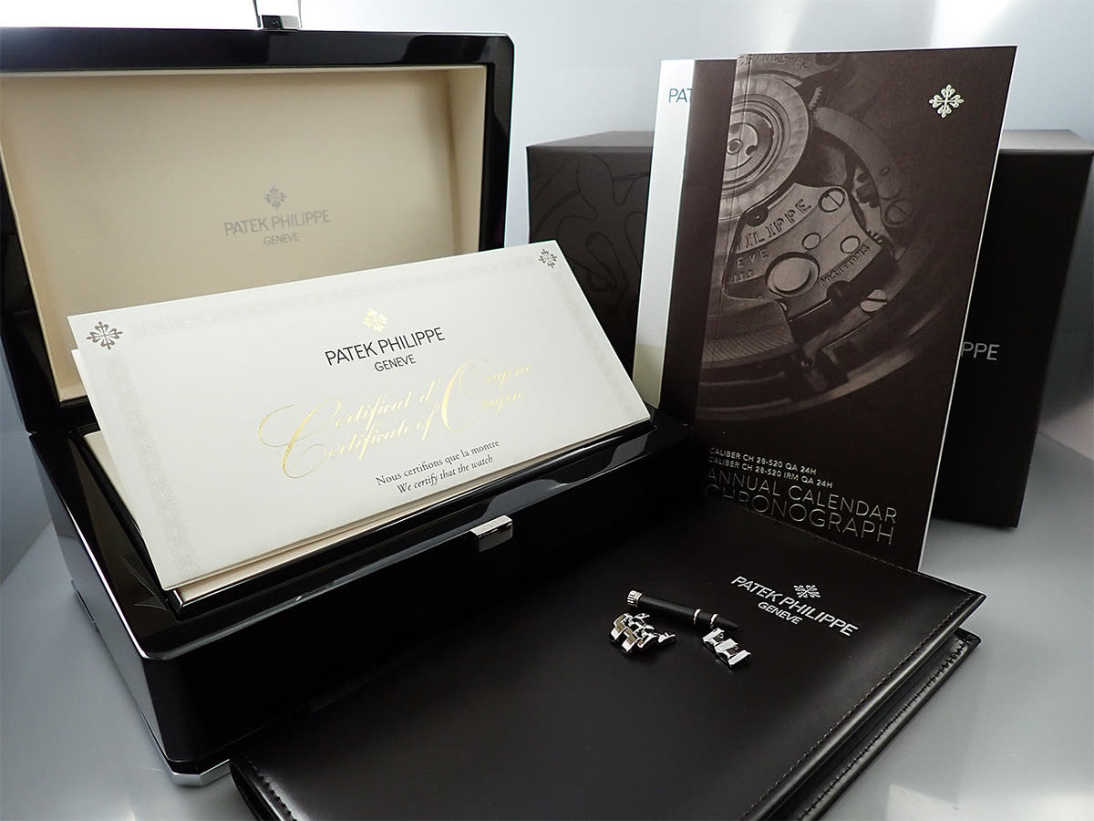 パテックフィリップ アニュアルカレンダー クロノグラフ Ref.5960/1A-010 ブラック文字盤 美品 8K2XH4TL