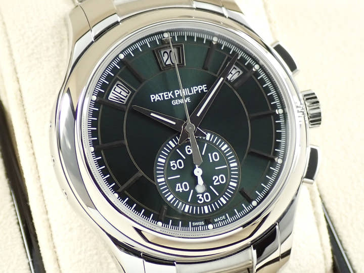 パテックフィリップ アニュアルカレンダー クロノグラフ Ref.5905/1A-001 ステンレススチール オリーブグリーン ソレイユ文字盤