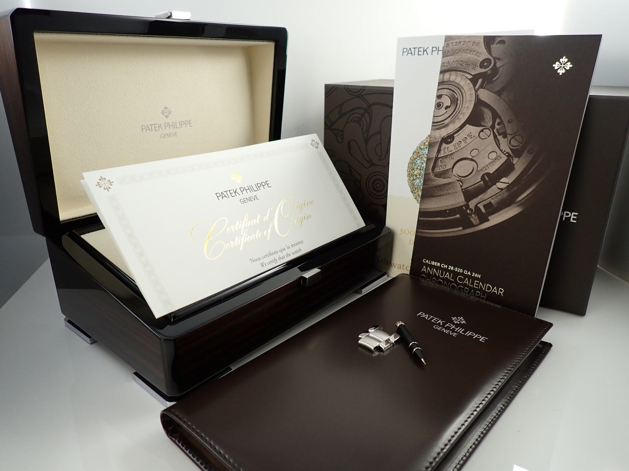 Patek Philippe Annual Calendar Chronograph &lt;Warranty, Box, etc.&gt;