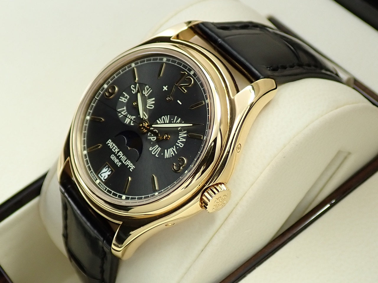 Patek Philippe Annual Calendar Moon Phase &lt;Warranty, Box, etc.&gt;