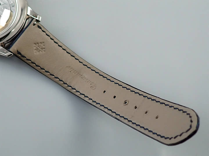 パテックフィリップ アニュアルカレンダー Ref.5205G-013 ホワイトゴールド ブルーブラックグラデーション文字盤