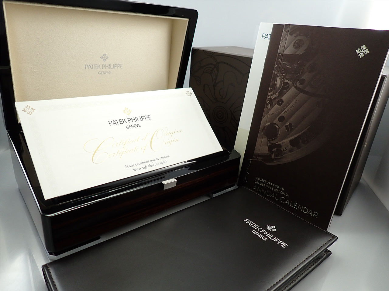 Patek Philippe Annual Calendar Moon Phase &lt;Warranty, Box, etc.&gt;