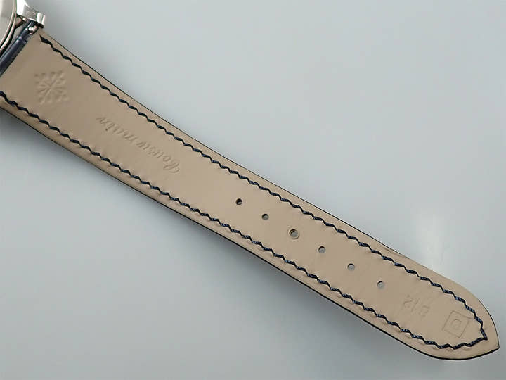 パテックフィリップ アニュアルカレンダー Ref.5205G-013 ホワイトゴールド ブルーブラックグラデーション文字盤
