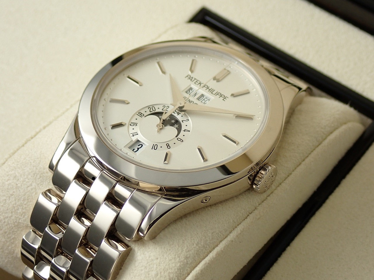 Patek Philippe Annual Calendar Moon Phase &lt;Warranty, Box, etc.&gt;