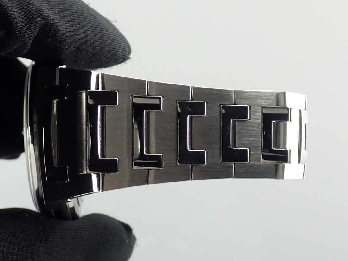 チャペック アンタークティック テール アデリー Ref.- ブラック・インク文字盤 美品 M1828LHX