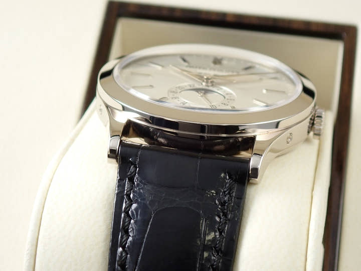 Patek Philippe Annual Calendar Moon Phases Ref. 5396G-011 White Gold, Silver Opaline Dial