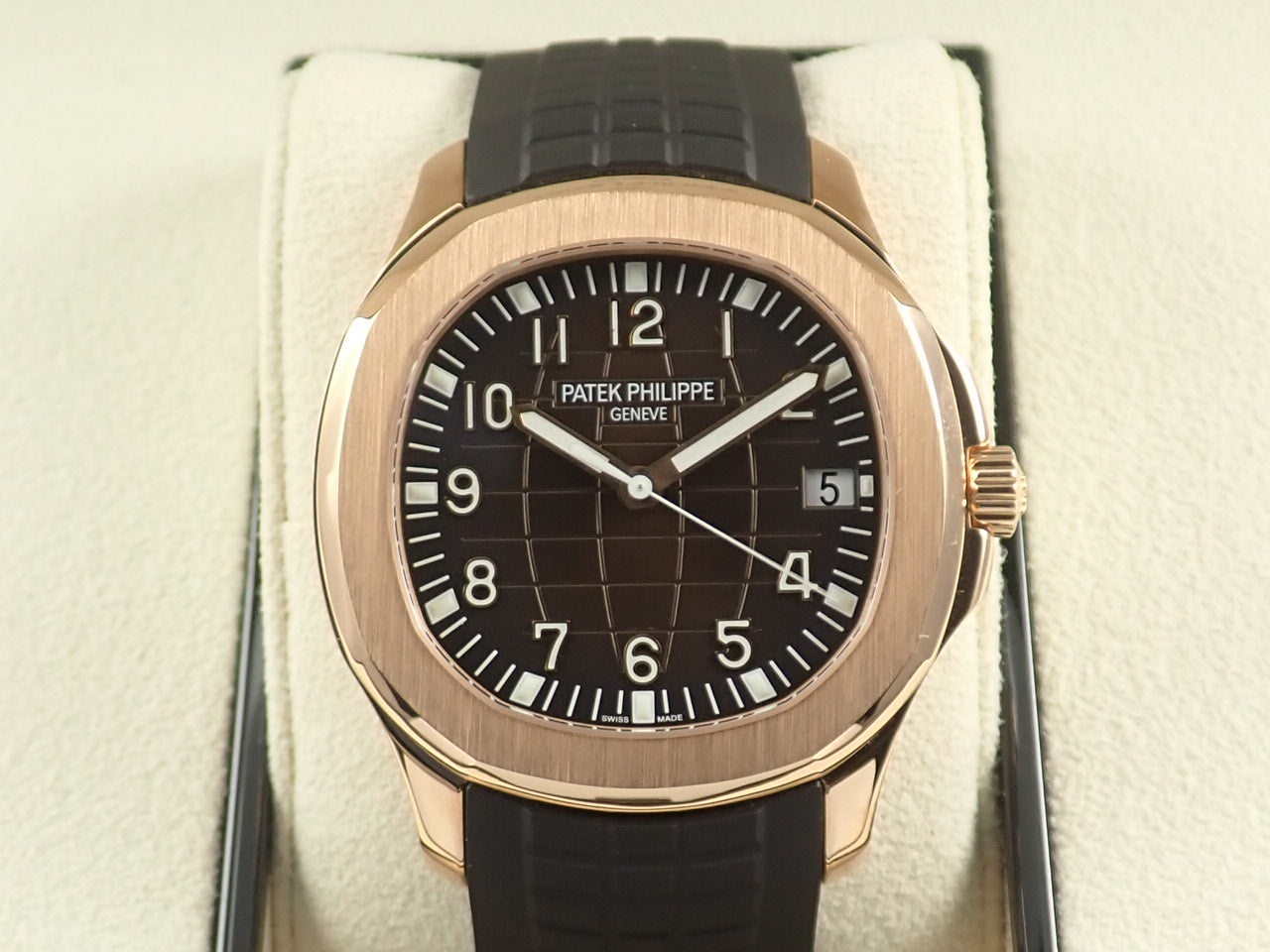 Patek Philippe Aquanaut &lt;Warranty box and other details&gt;