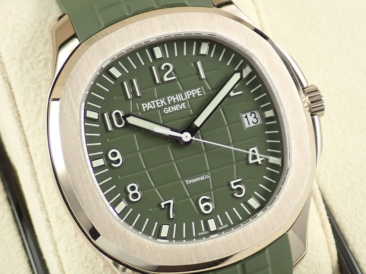 Patek Philippe Aquanaut Jumbo Tiffany &lt;Warranty Box and Others&gt;