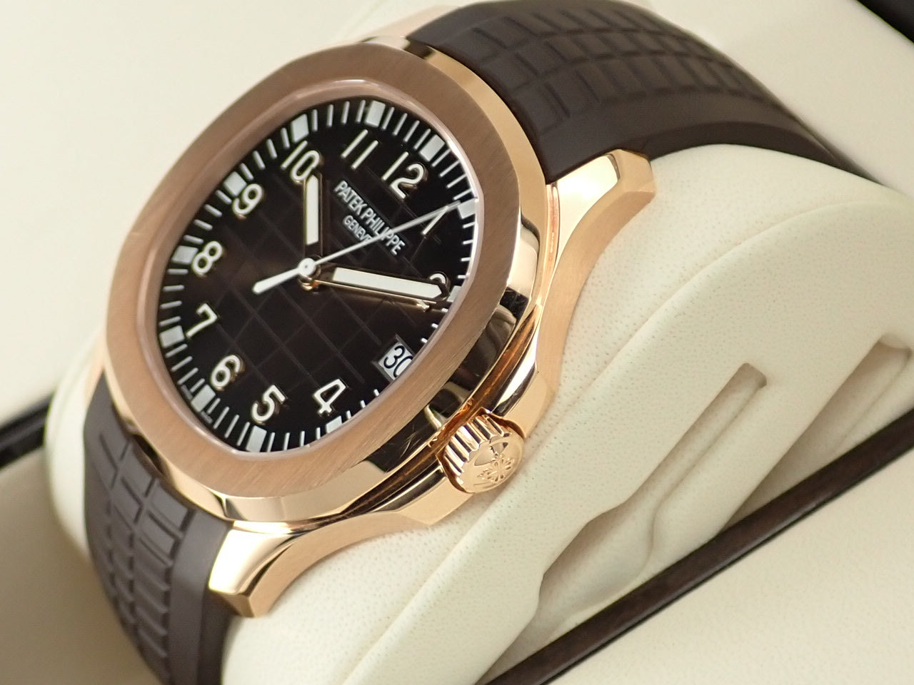 Patek Philippe Aquanaut Extra Large &lt;Warranty Box and Others&gt;