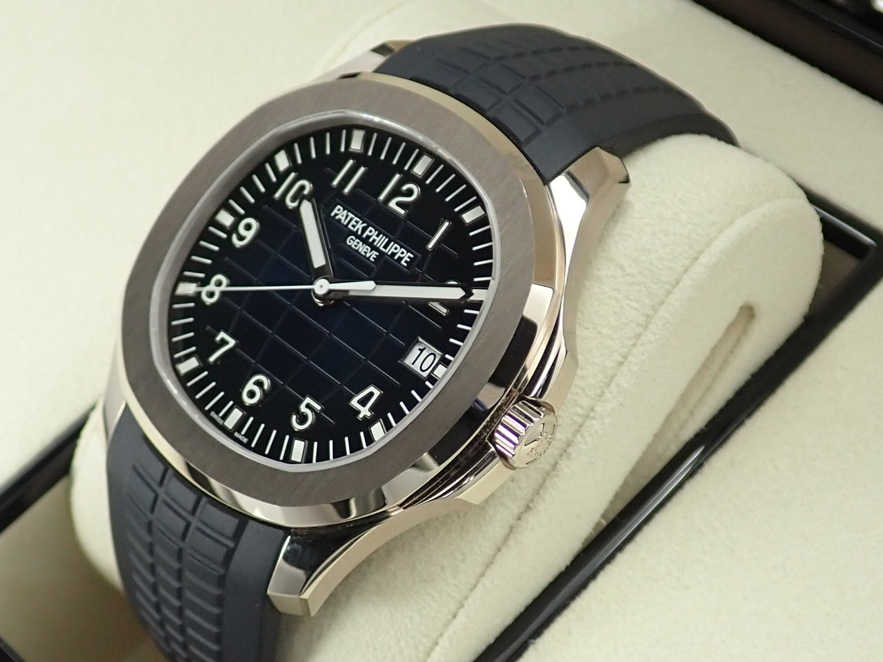 Patek Philippe Aquanaut &lt;Warranty box and other details&gt;