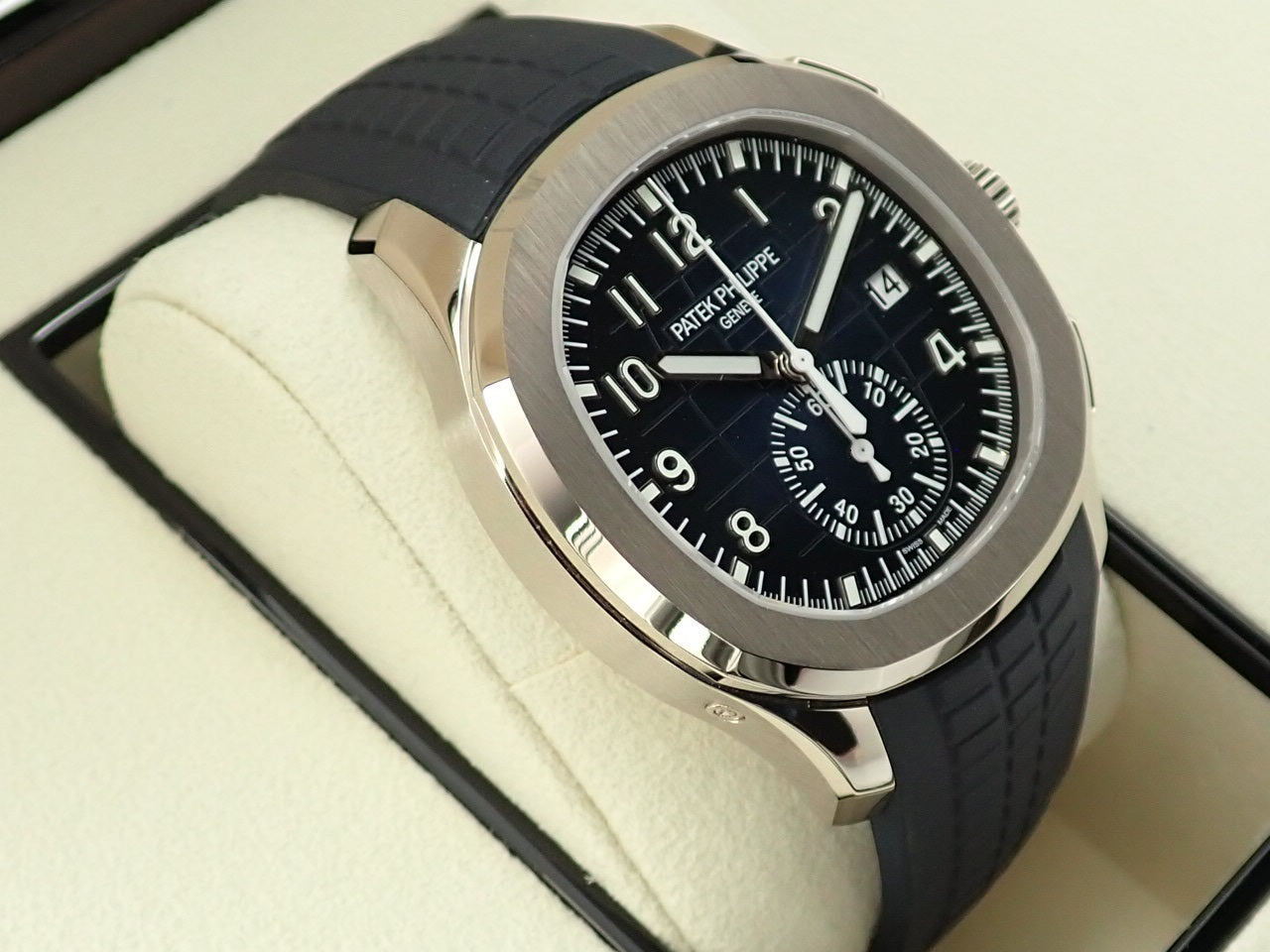 Patek Philippe Aquanaut Chronograph &lt;Warranty Box and Others&gt;